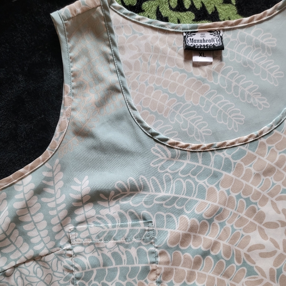 Manuhealii Tank Top XL